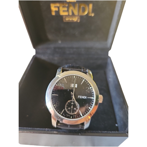 Fendi Other - FENDI watch 2100G Black Dial Black leather with Date Indicator In original box